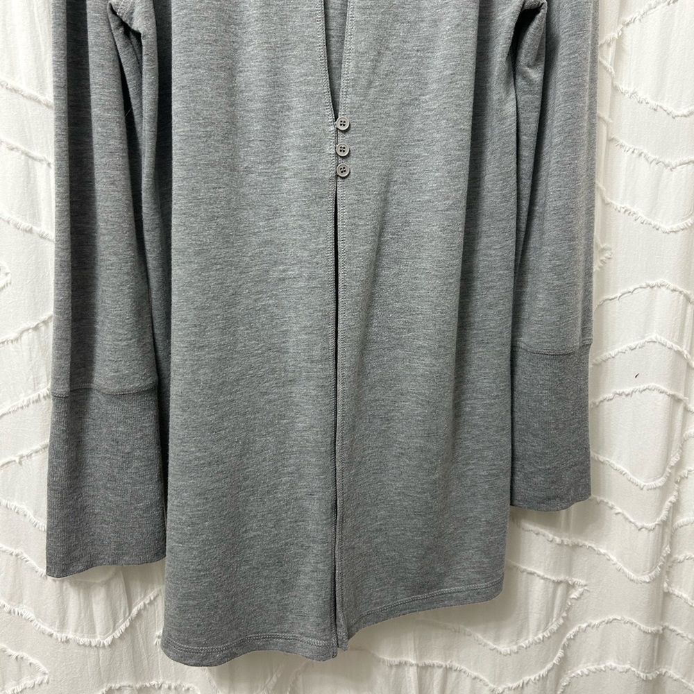 Neiman Marcus Cowl Neck Button Back Tunic Sweater - Picture 6 of 6